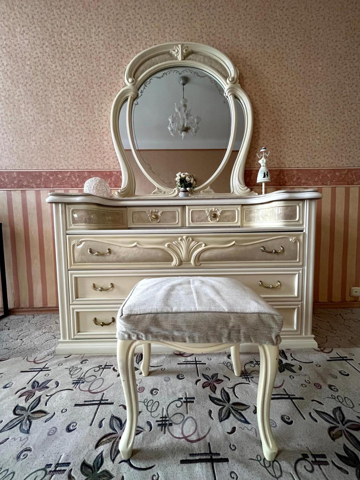 Світло Є! Історичний Центр! Appartement Kiev Buitenkant foto